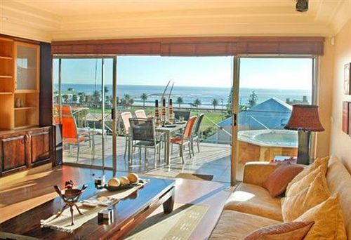 Beachside Villa & Penthouse Кейптаун Екстер'єр фото
